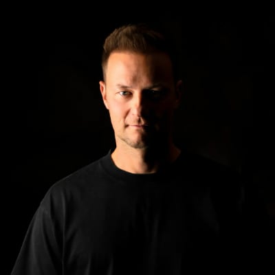 Yves V – V Sessions #577 [Tracklist]